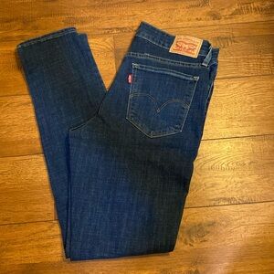 Womens Levis 711 Skinny